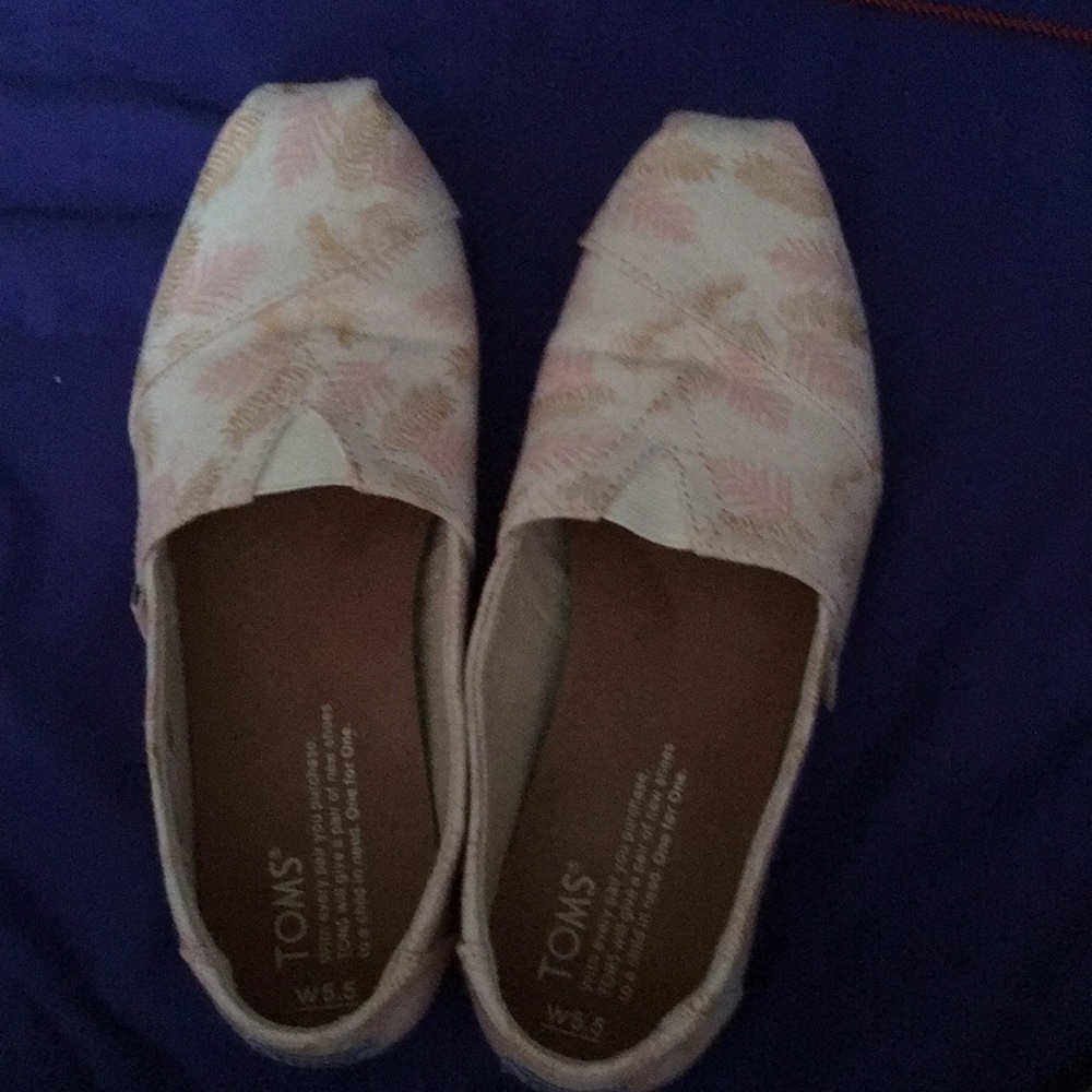 Toms Classic Slip On
